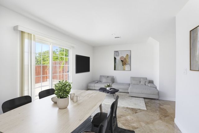 Photo - 3426 Bellevue Ave