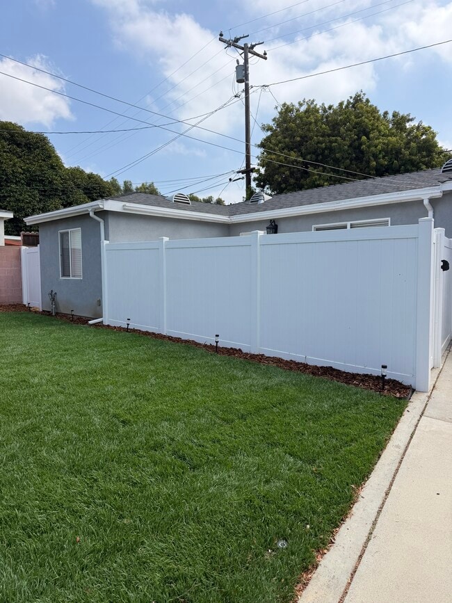 Photo - 1222 Felbar Ave