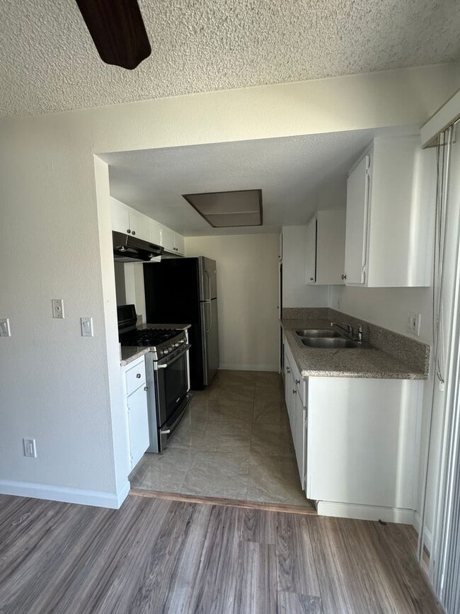 Photo - 17762 Paseo Cir Unit C