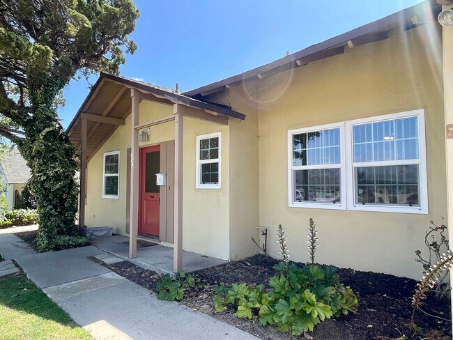 Photo - Updated 4-Bed 2-Bath | $4220 Mo | Large yard | Fruit Trees