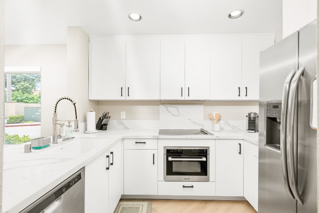 Photo - 7535 Charmant Dr Unit 201