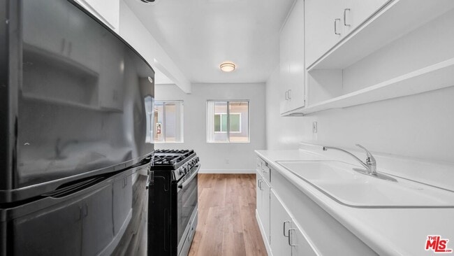 Photo - 510 Pacific Ave Unit 6