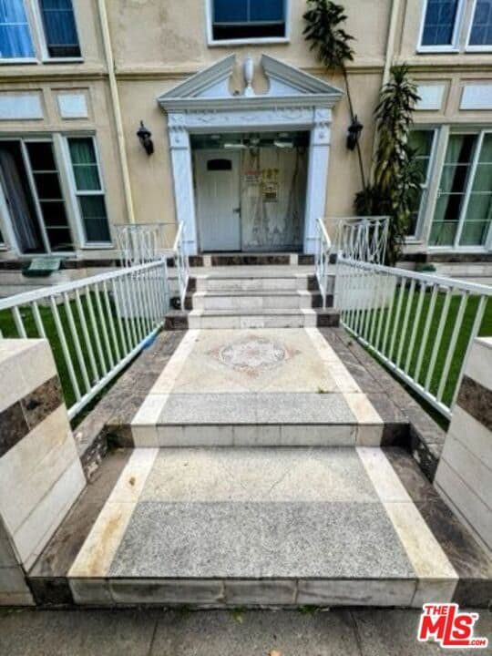 Photo - 137 Crescent Dr Unit 5