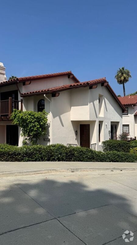 Building Photo - 452 E Bougainvillea Ln Rental