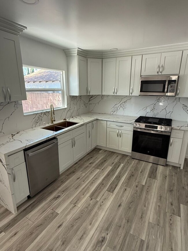 Photo - 10214 O'Melveny Ave Unit 10212