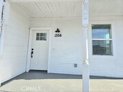 Photo - 1356 E 94th St Townhome