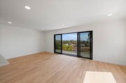 Photo - 3 Bed 2 Bath Townhouse For Rent in Pacific...