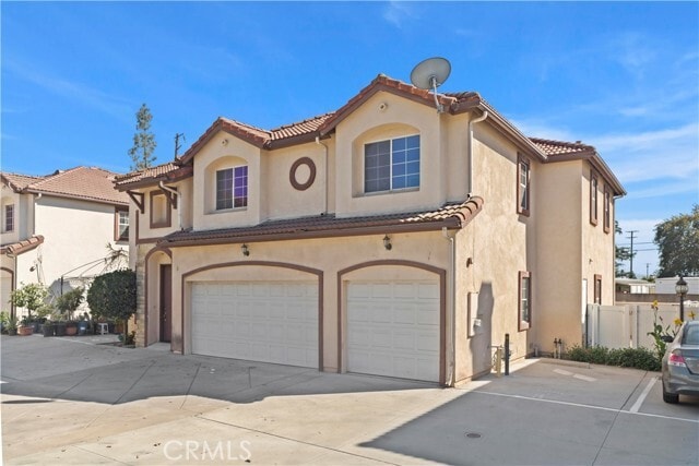 Photo - 4937 Peck Rd