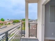 Photo - 1265 E Adams Blvd Townhome