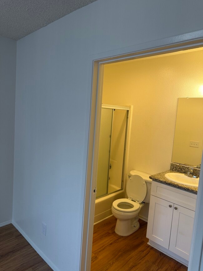 Photo - 625 Magnolia Ave Unit 7