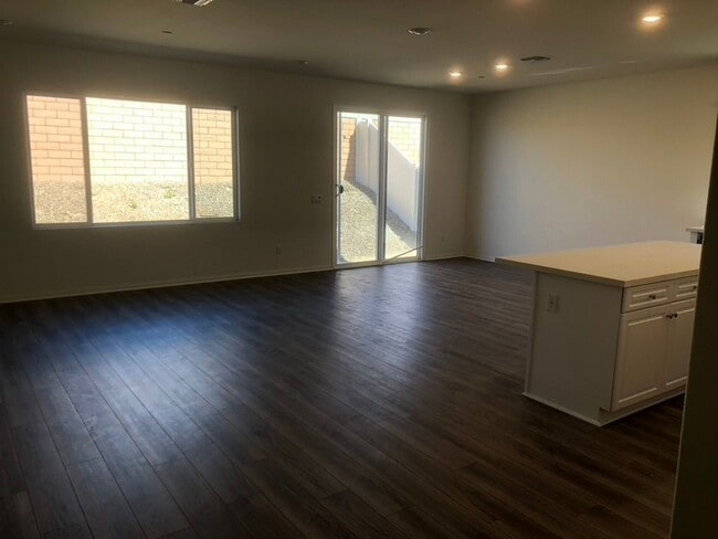 Photo - 19806 Barnfield Pl