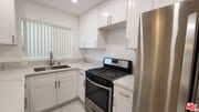 Photo - 12942 Moorpark St Apartment Unit 1
