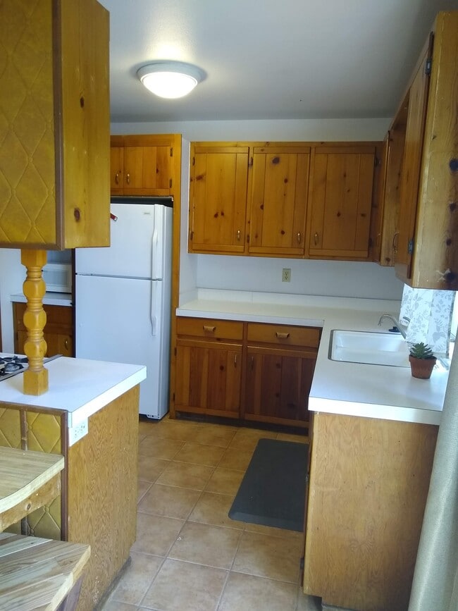 Photo - 3355 Valley St Unit Guest House