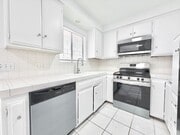 Photo - 540 E Hyde Park Pl Unit 2