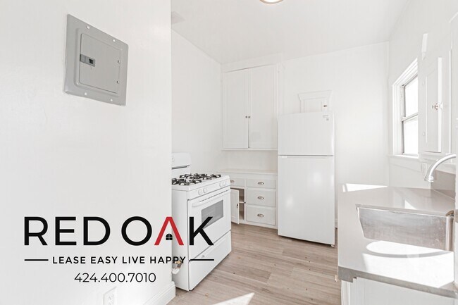 Photo - 527 W 15th St Unit 5