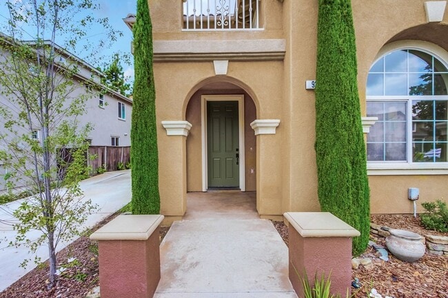 Photo - 4 Bedroom Cul-de-Sac home in San Elijo Hills!