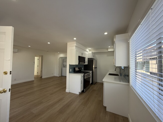 Photo - 2336 34th St