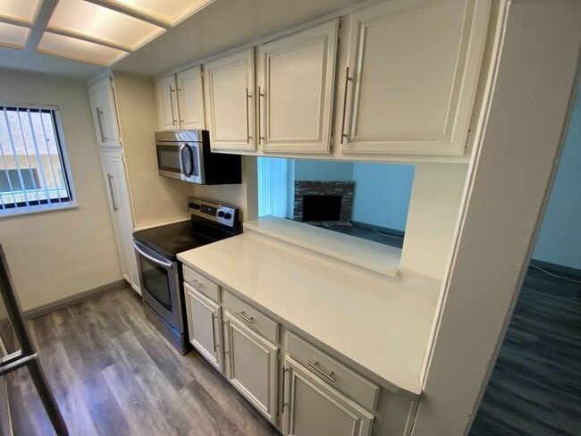 Photo - 1444 Centinela Ave Unit 3