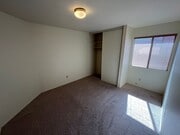 Photo - 1453 Woodmere Rd House