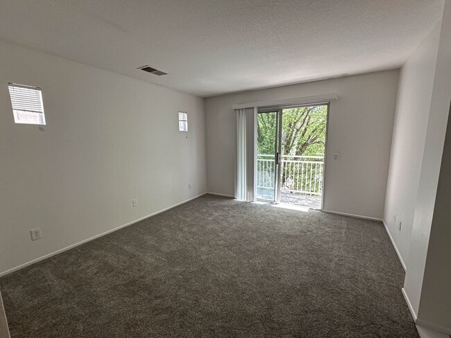 Photo - Charming 4-Bedroom Home with a Private Pat...