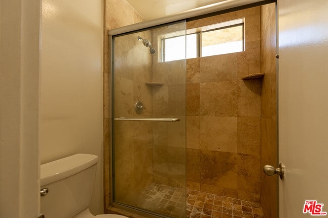 Photo - 1033 6th St Unit 308