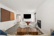 Photo - 646 6th St House