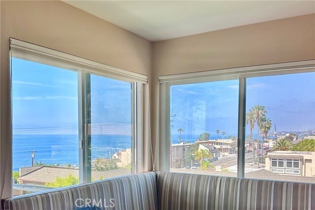 Photo - 240 Moss St Unit 12