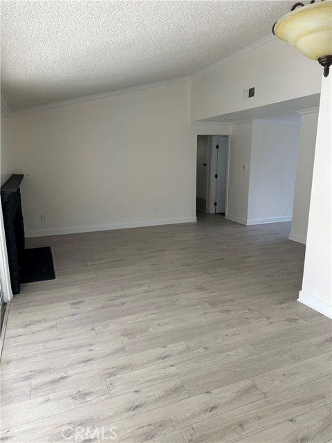 Photo - 9511 Hayvenhurst Ave