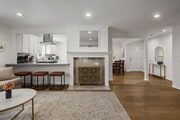 Photo - 22335 Kittridge St