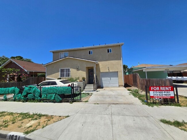 Building Photo - 85(1631) Unit 85TH(1633 1/2B2)