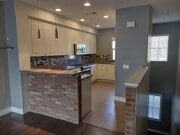 Photo - 982 Sweetbriar Ln Unit #B