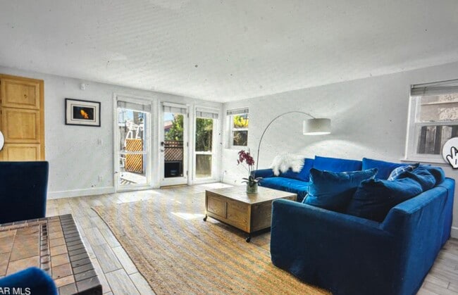 Opens to Side Yard - 5138 Outrigger Way