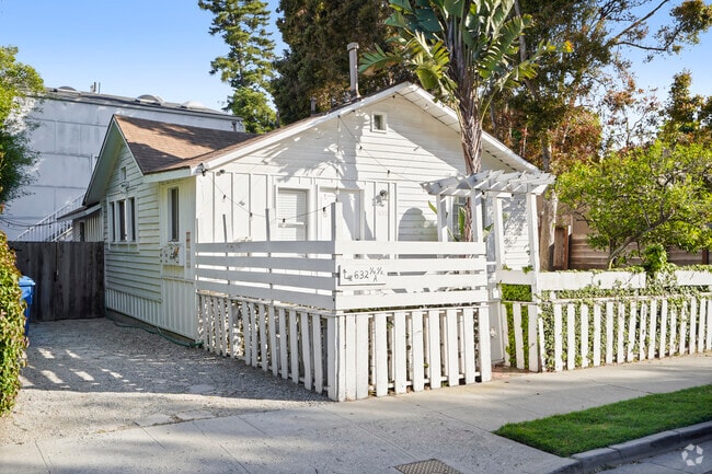 Building Photo - 632 Vernon Ave Rental