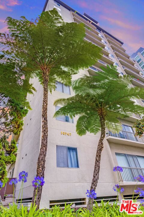 Building Photo - 10747 Wilshire Blvd Unit 708 Rental