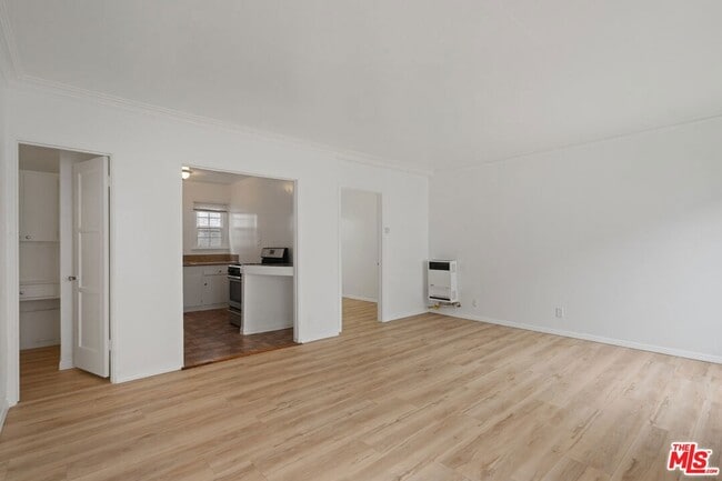 Photo - 6773 Yucca St Unit 4