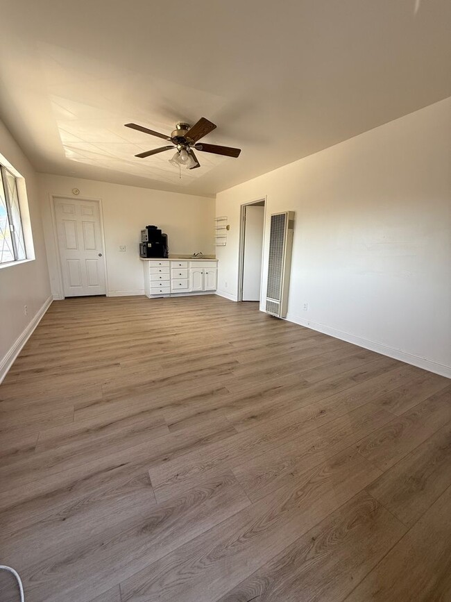 Building Photo - Medford Street Unit Large One Bedroom