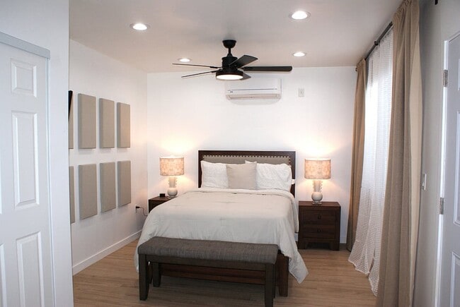 Photo - 7065 Aura Ave Unit Cozy Studio