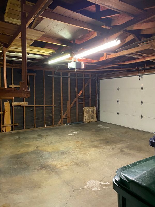 Photo - 332 E Landsford St