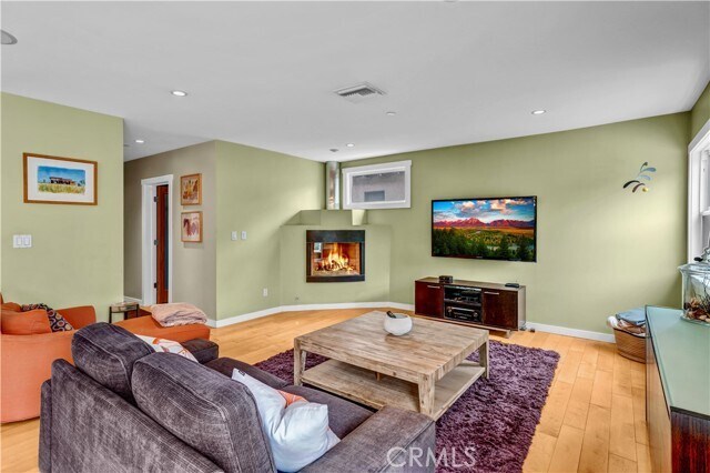 Photo - 2909 W Clark Ave