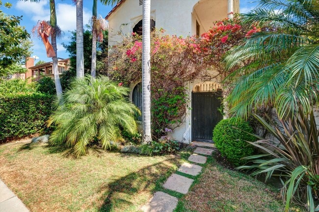 Photo - 458 Smithwood Dr Unit 458 Smithwood