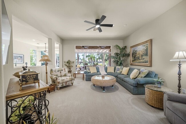 Photo - 78337 Gray Hawk Dr