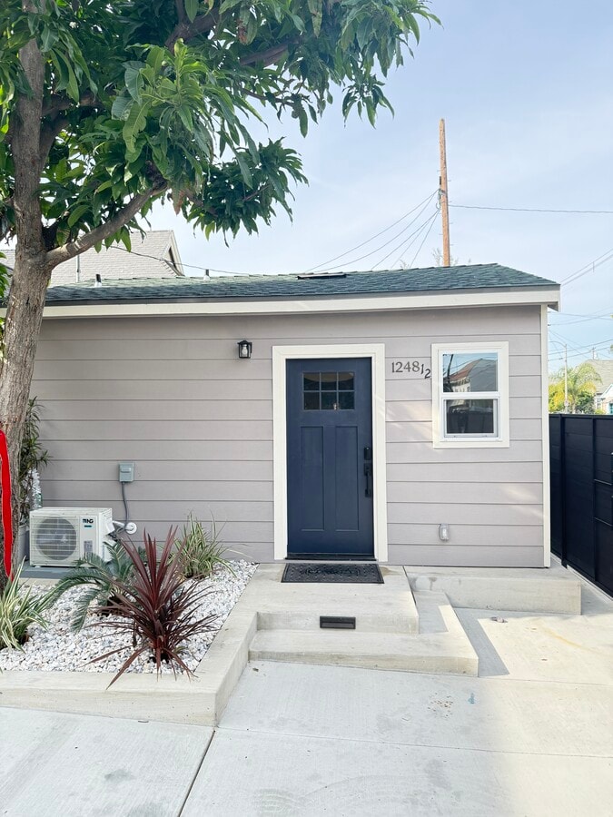 Photo - 1248 1/2 W 24th St