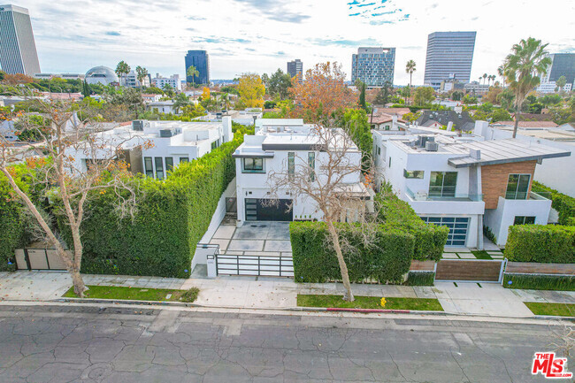 Building Photo - 6242 Drexel Ave Rental