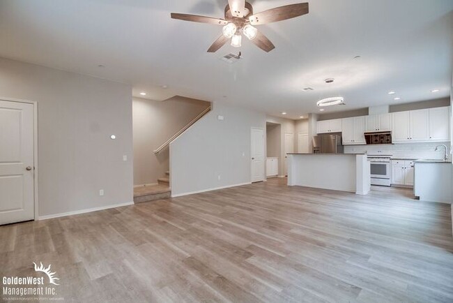 Photo - Stunning 3Bdm 2.5Ba Townhome in the Montec...