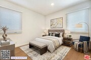 Photo - 2050 Walgrove Ave