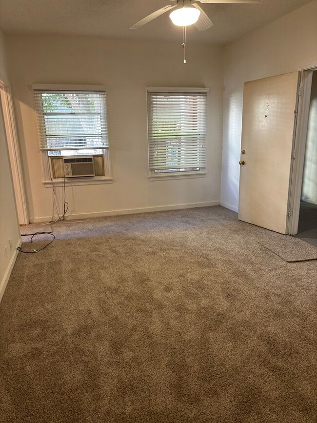 Photo - 461 W Colorado St Unit 461 #05