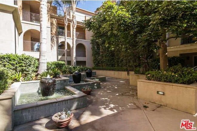 Photo - 12975 Agustin Pl Unit 334
