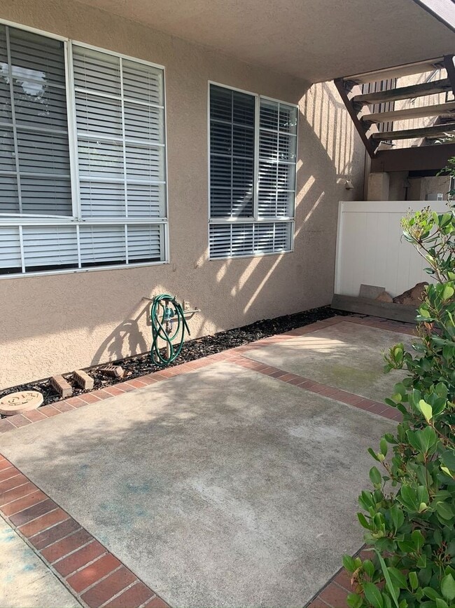 Photo - 2 bed / 2 bath unit in RSM available August 6th!!