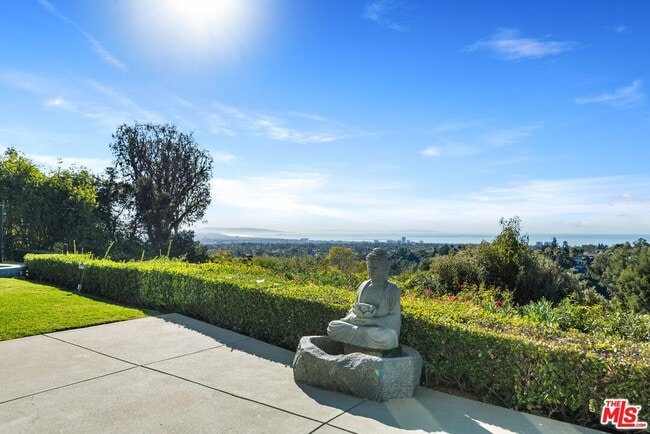 Photo - 1799 Correa Way