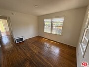 Photo - 802 Superba Ave